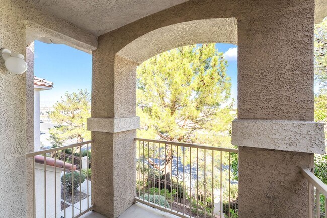 Building Photo - Spacious 3-Bedroom Condo with Garage and Two Private Patios!