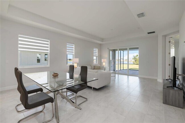 Building Photo - 223 O'keeffe Cir