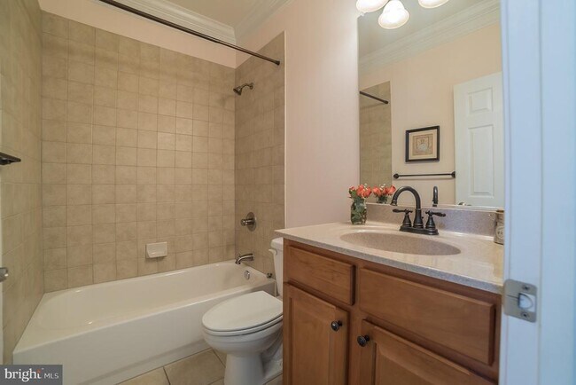 Building Photo - 3746 Spring Meadow Dr