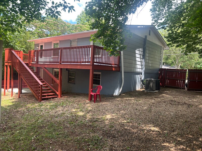 Building Photo - 1129 Bedford Ave