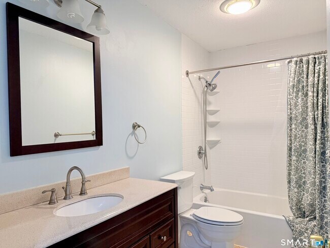 Building Photo - 163 Monticello Dr