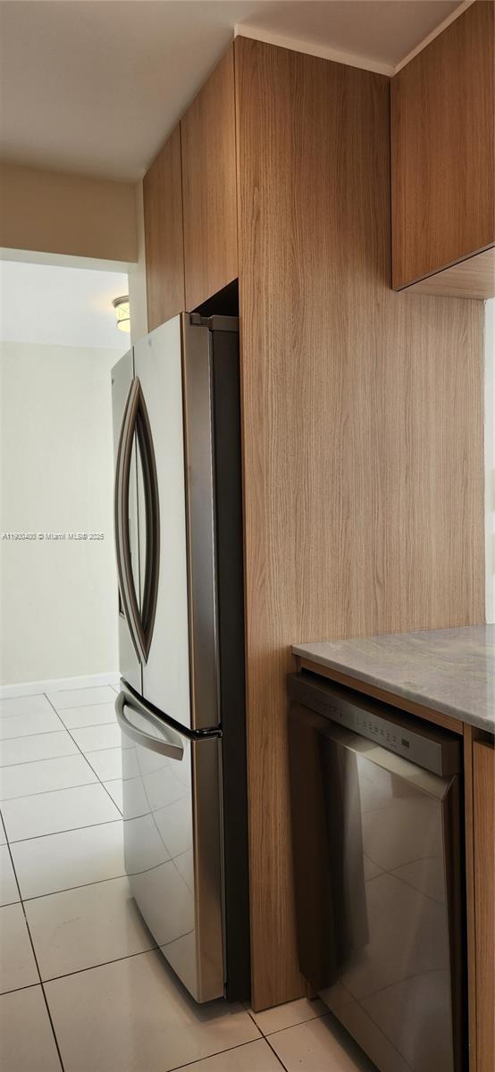 Building Photo - 7601 Dickens Ave