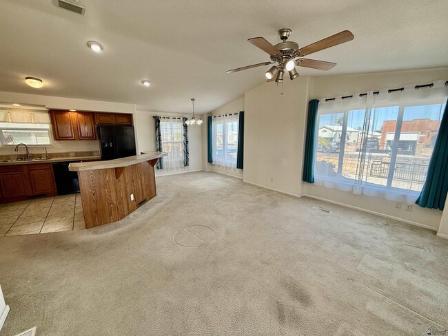 Building Photo - 13239 E 48th Dr