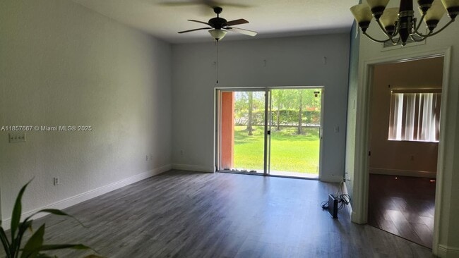 Building Photo - 3340 Palomino Dr