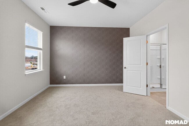 Building Photo - 815 Washington St