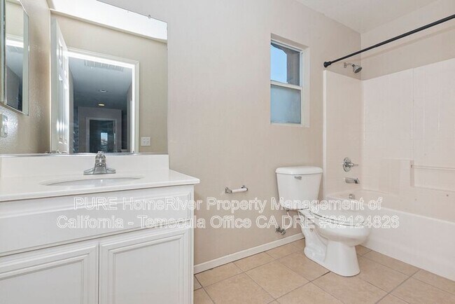 Building Photo - 29055 Emerald Cir