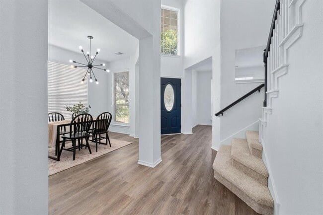 Building Photo - 13508 Campesina Dr