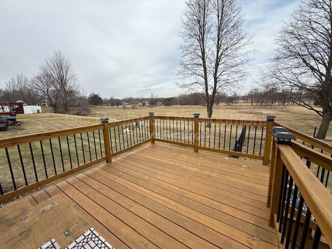 Building Photo - 468 Columbine Ln