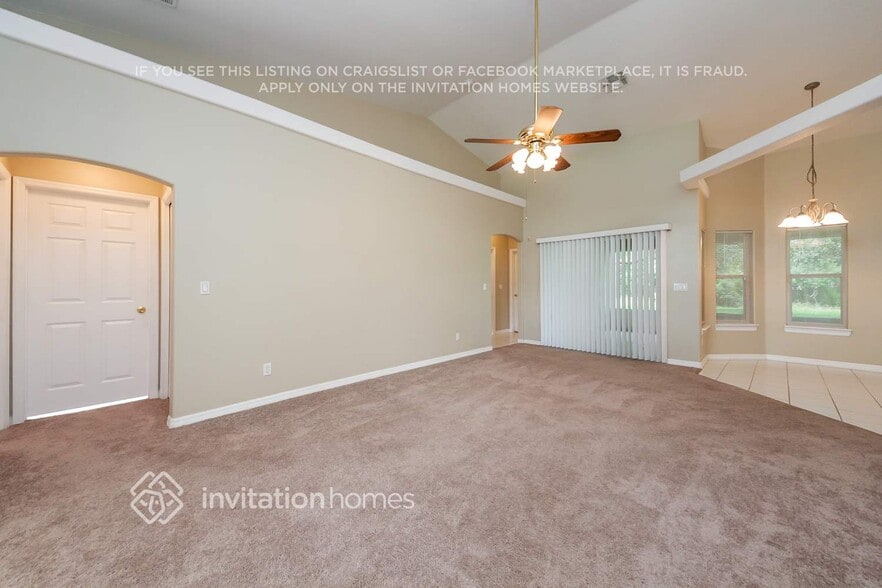 Building Photo - 3242 Countryside View Dr
