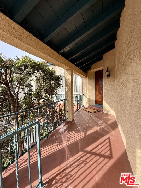 Building Photo - 1227 Ridgeley Dr