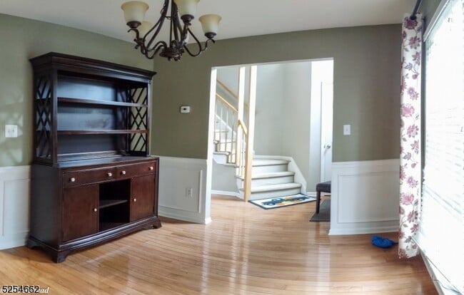 Building Photo - 6 Whitehead Rd