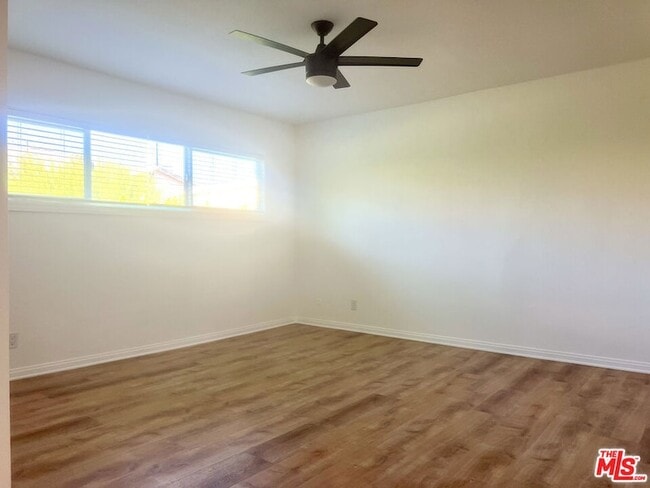 Building Photo - 5263 Riverton Ave
