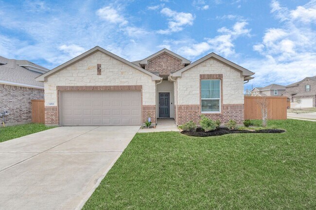 Building Photo - 10642 Cascade Crk Dr