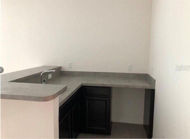 Building Photo - 14903 Fells Ln