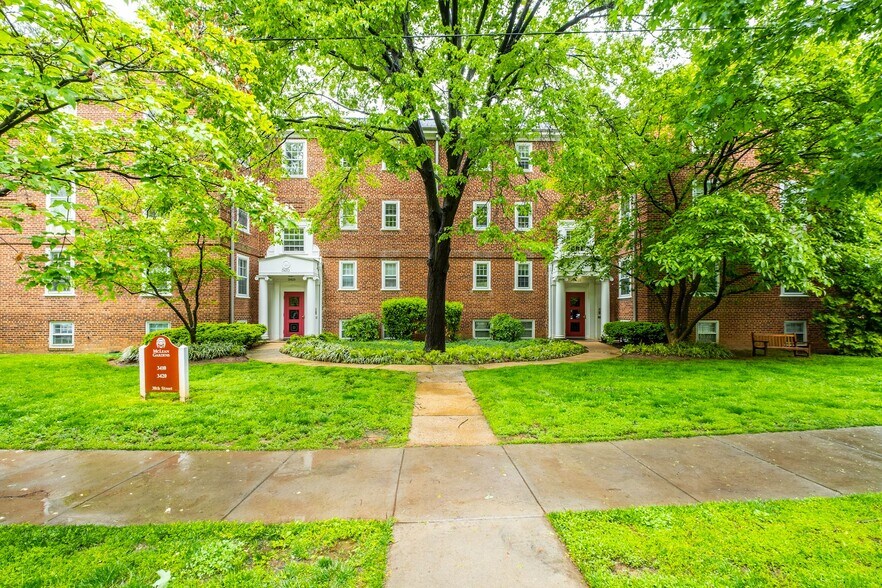 Primary Photo - 3420 38th St NW