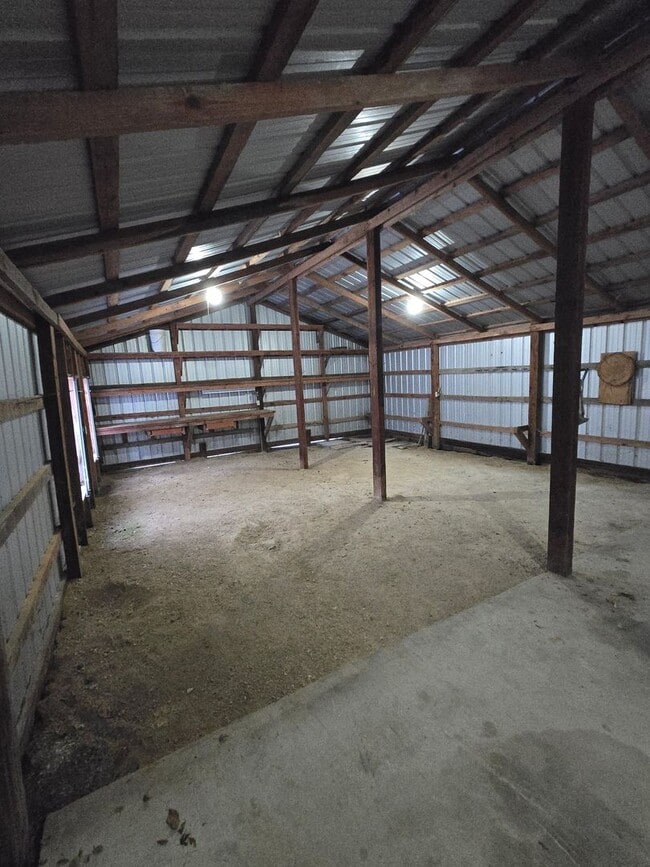 Building Photo - 3 Bed 2 Bath Mobile Home for rent in Middletown, MO!