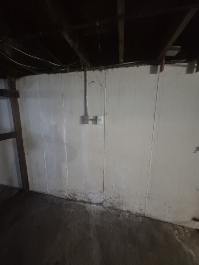 Building Photo - 28 Barto Dr