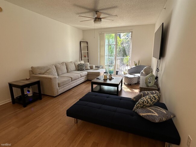 Primary Photo - 2 br, 2 bath Condo - 720 S Sapodilla Ave A...