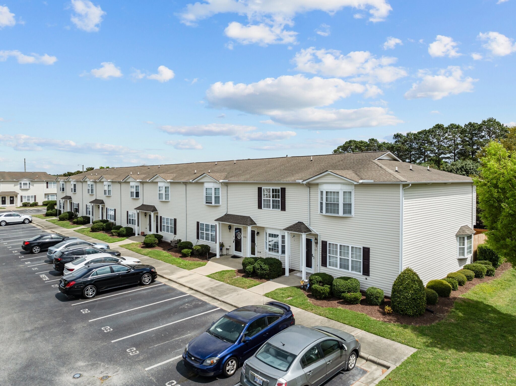 Building Photo - 3809 E Vancroft Cir