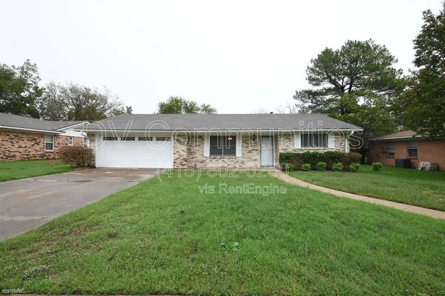 Building Photo - 1607 Anthony St