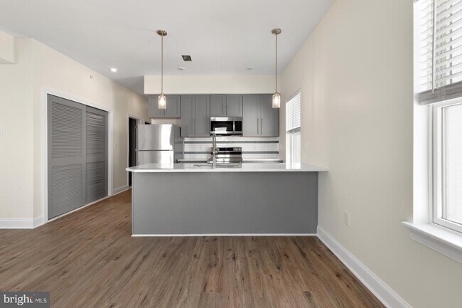 Building Photo - 509 Gorgas Ln