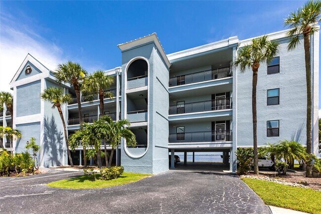 Building Photo - 1750 Jamaica Way