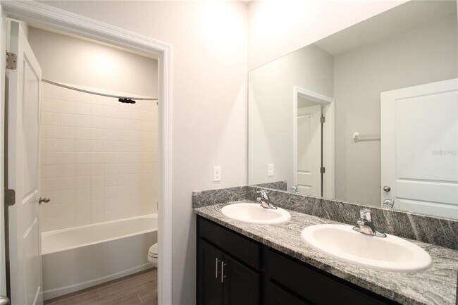 Building Photo - 1462 NW 136th St