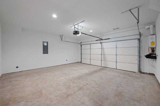 Building Photo - 3810 Berkman Dr