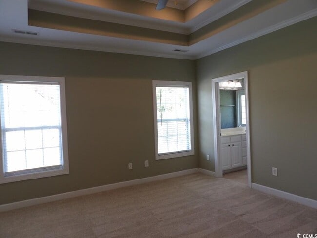 Building Photo - 124 Mesa Raven Dr
