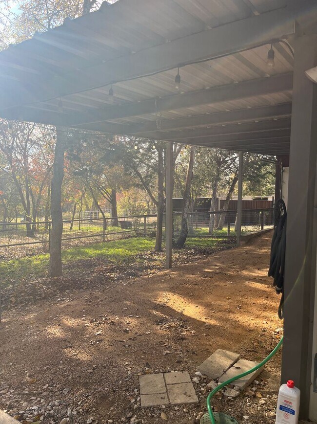 Building Photo - ALL BILLS INCLUDED!!! Studio Apartment - Country Living at its Best - FURNISHED