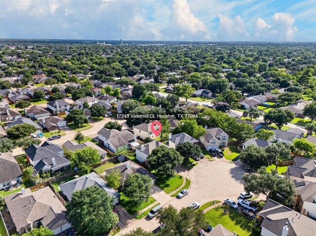 Building Photo - 17243 Valemist Ct