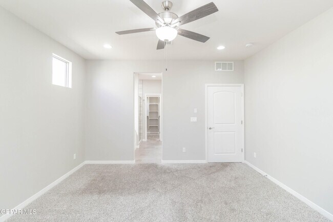 Building Photo - 13815 Paseo De Plata Dr