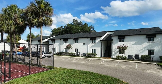 Building Photo - 4403 S Semoran Blvd
