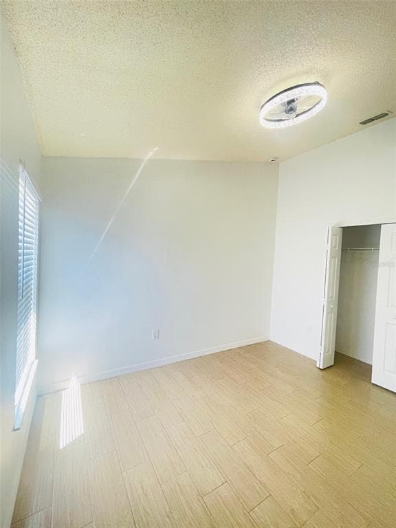 Building Photo - 2425 Timothy Ln