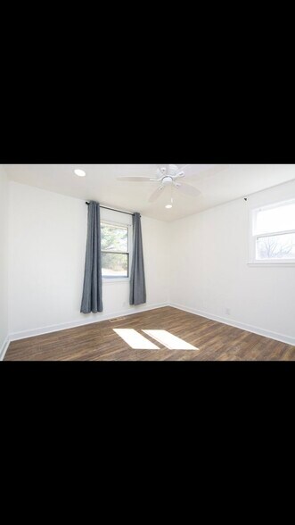 Building Photo - 5017 McLendon Dr