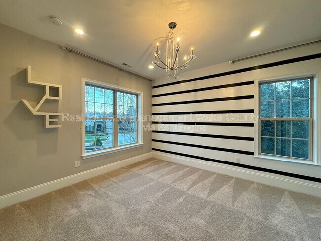 Building Photo - 1021 Keith Rd