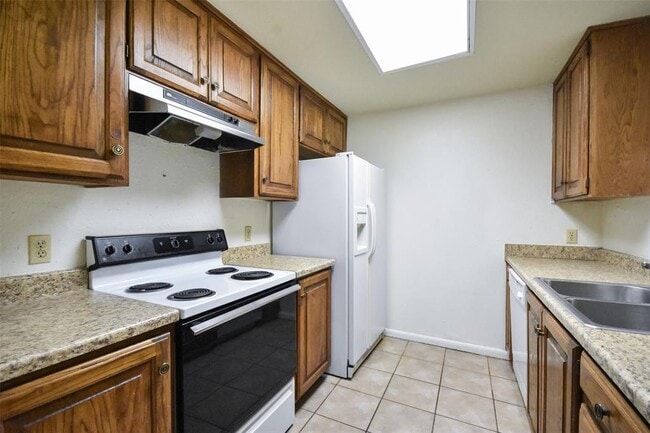 Building Photo - 2529 Rio Grande St