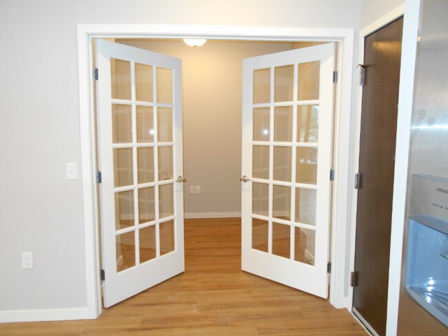 Building Photo - 2160 State Hwy 13 Hwy