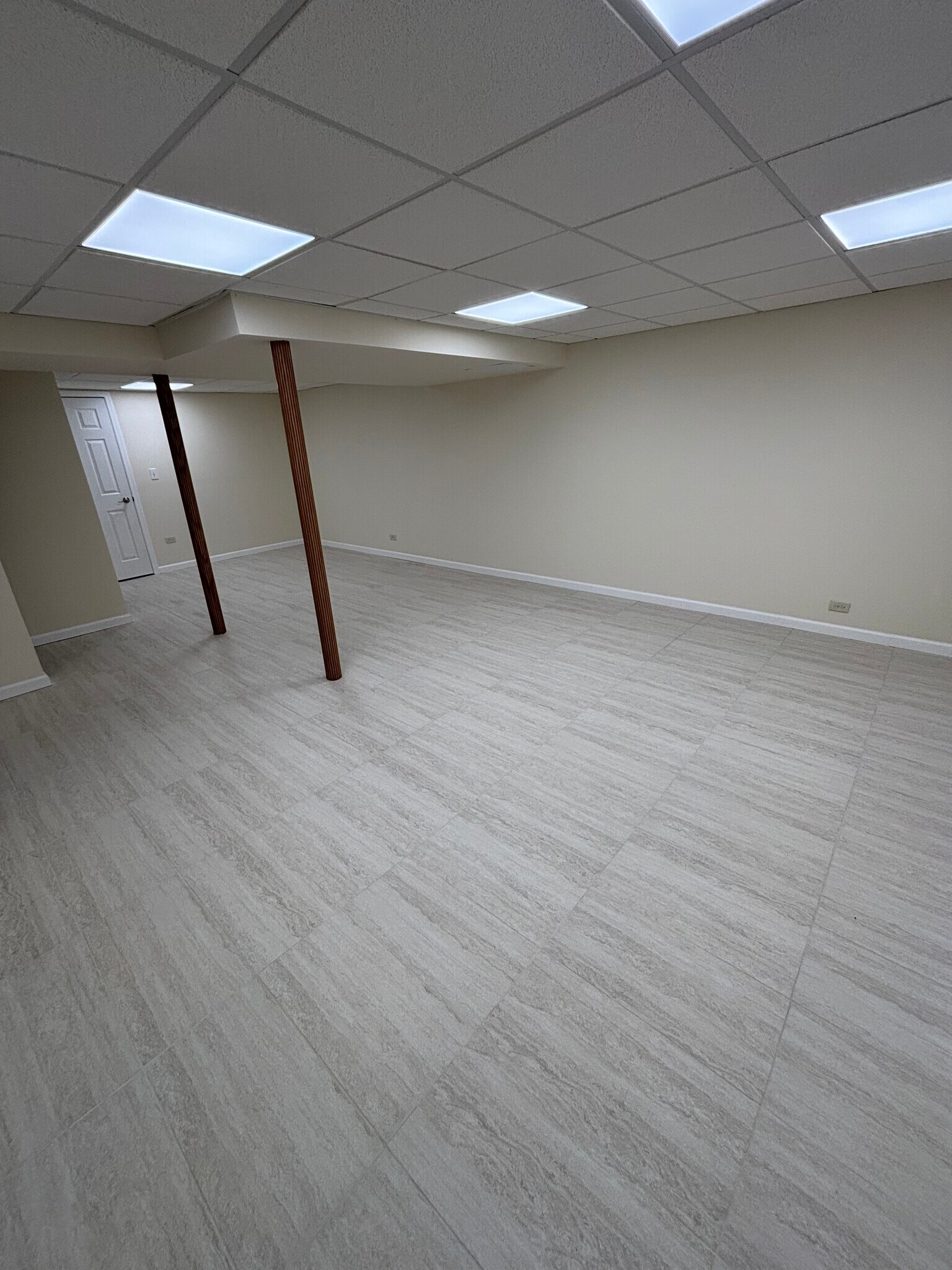 Building Photo - 838 Heatherbrook Ct