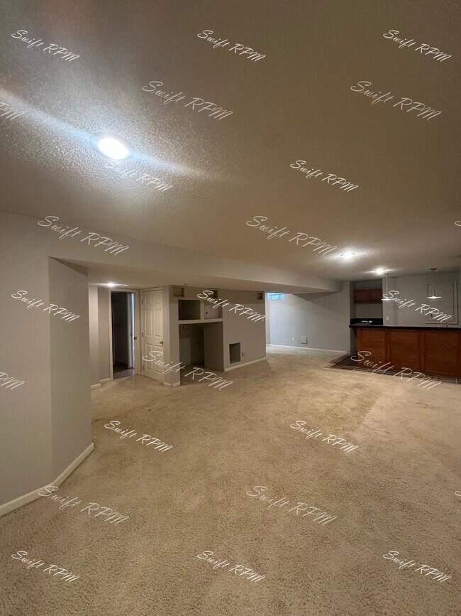 Building Photo - 9128 W 132nd Terrace