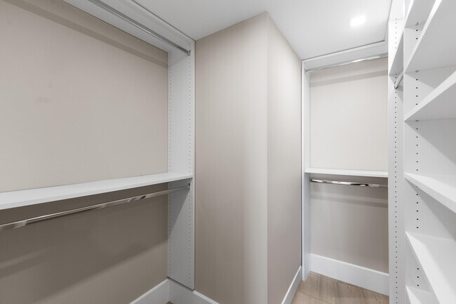 Building Photo - 400 Ocean Trail Way