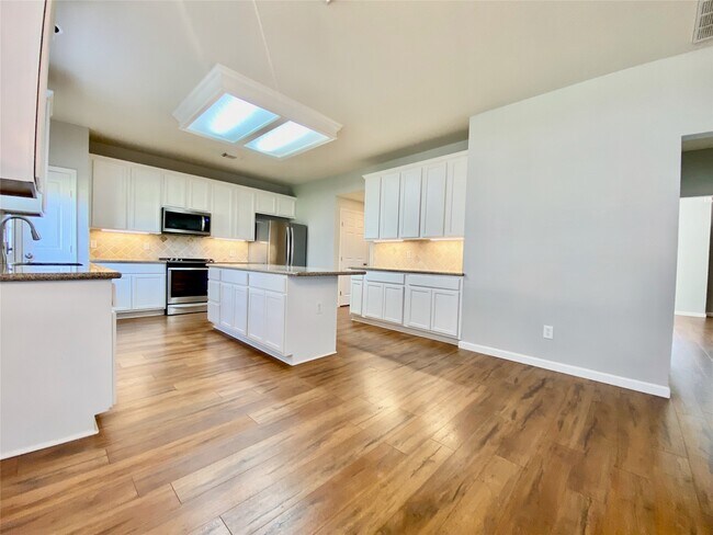 Building Photo - 6315 Holly Canyon Ct