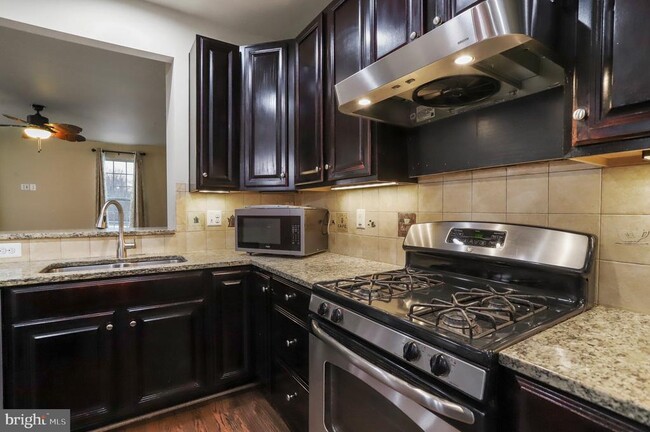 Building Photo - 8613 Enoch Pratt Dr