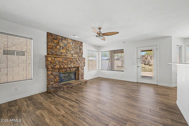 Building Photo - 28433 N 47th St