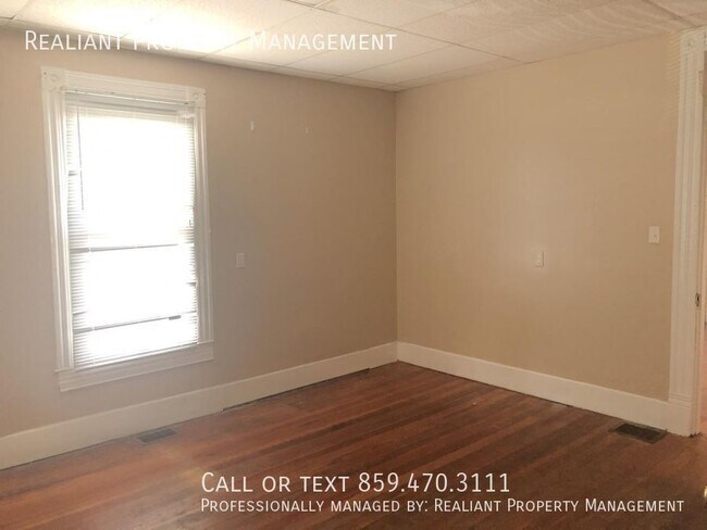 Building Photo - 360 Woodland Ave