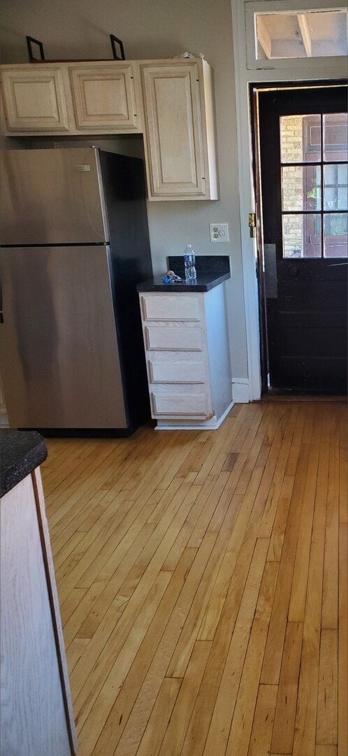 Building Photo - 410 Ridge Ave