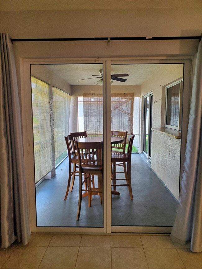 Building Photo - 3234 SW Fillmore St