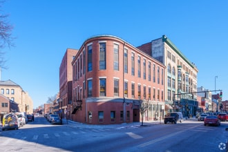 Building Photo - 169 Merrimack St