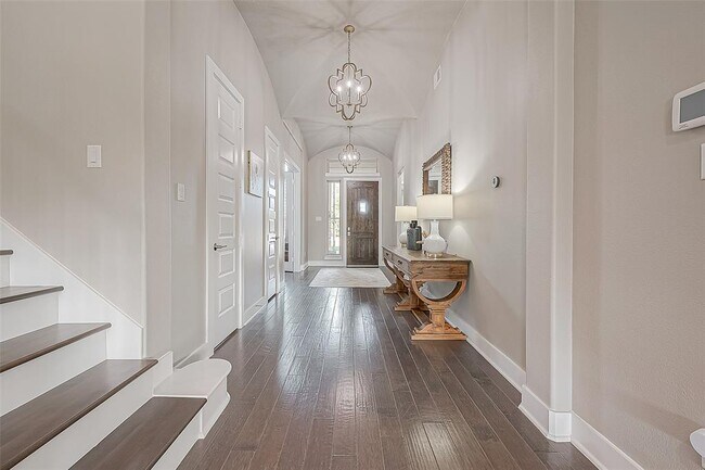 Building Photo - 30 Argosy Bend Pl