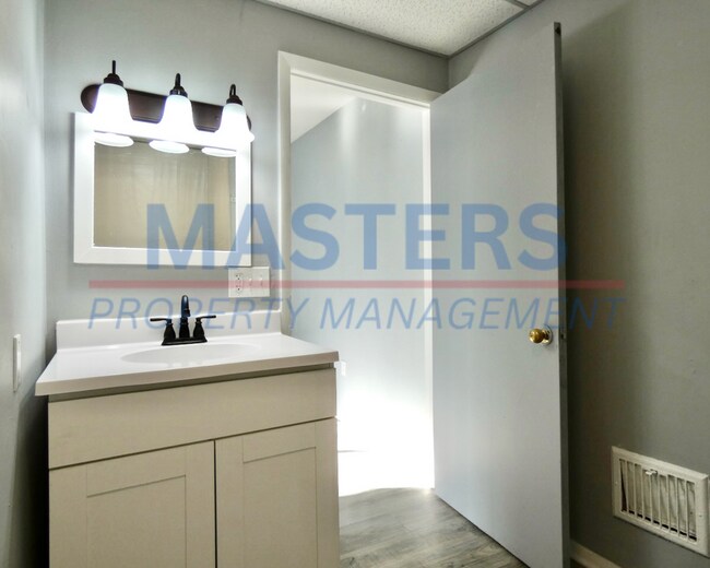 Building Photo - 237 Yondota St